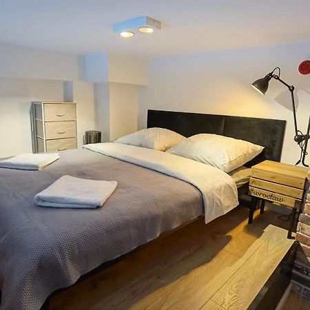 Apartament Loft Studio Airport blisko lotniska Zarembowicza lotnisko Wrocław Zewnętrze zdjęcie